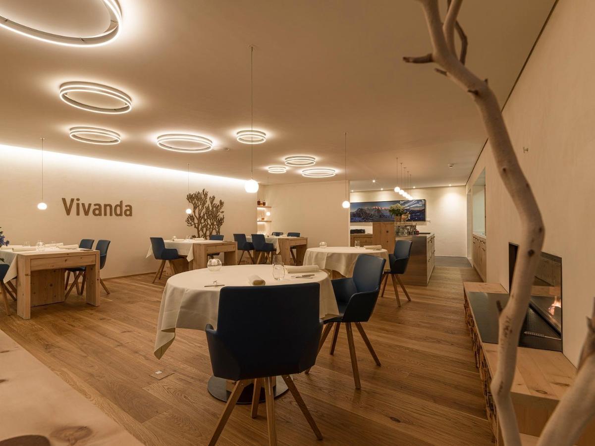 Relais & Chateaux In Lain Hotel Cadonau Brail Esterno foto