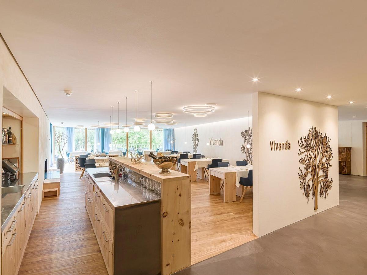 Relais & Chateaux In Lain Hotel Cadonau Brail Esterno foto