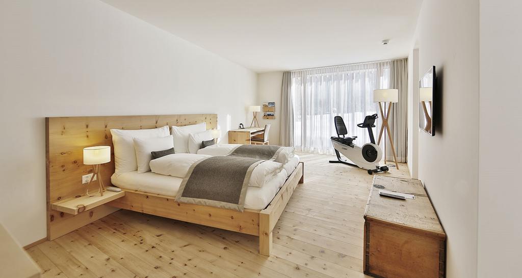 Relais & Chateaux In Lain Hotel Cadonau Brail Esterno foto