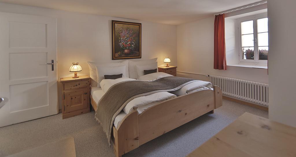 Relais & Chateaux In Lain Hotel Cadonau Brail Esterno foto