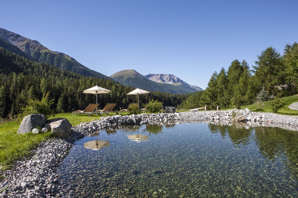 Relais & Chateaux In Lain Hotel Cadonau Brail Esterno foto