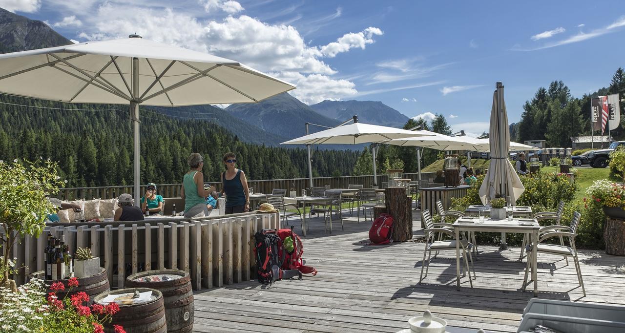 Relais & Chateaux In Lain Hotel Cadonau Brail Esterno foto