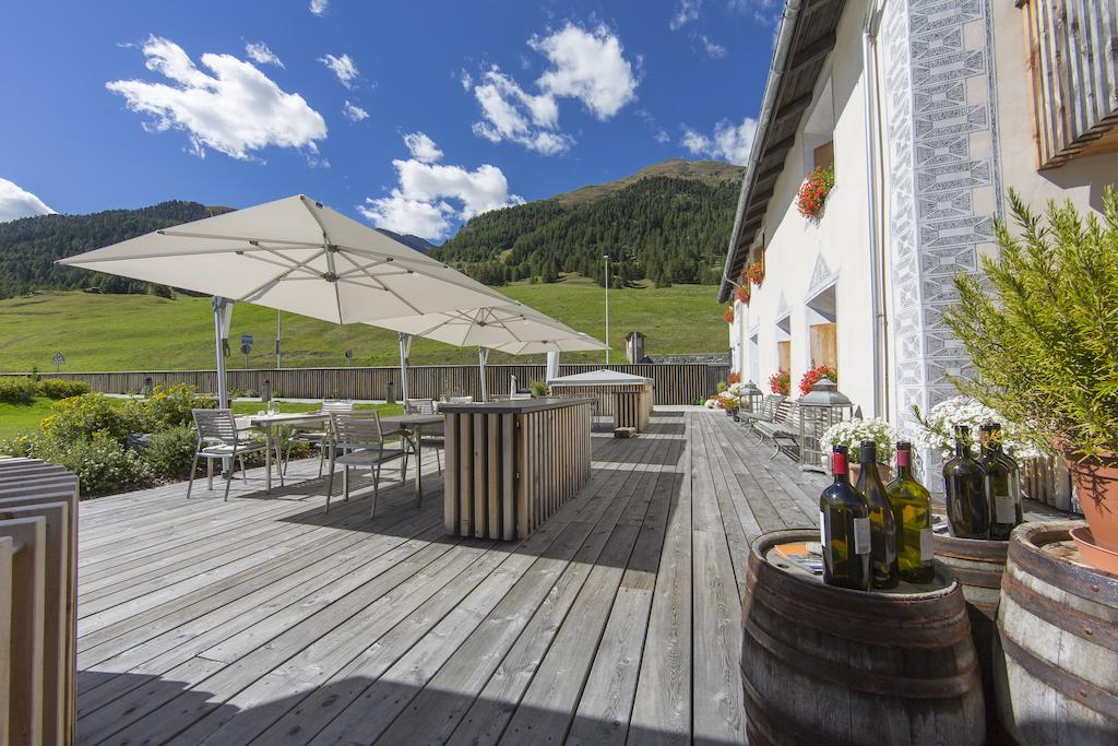 Relais & Chateaux In Lain Hotel Cadonau Brail Esterno foto